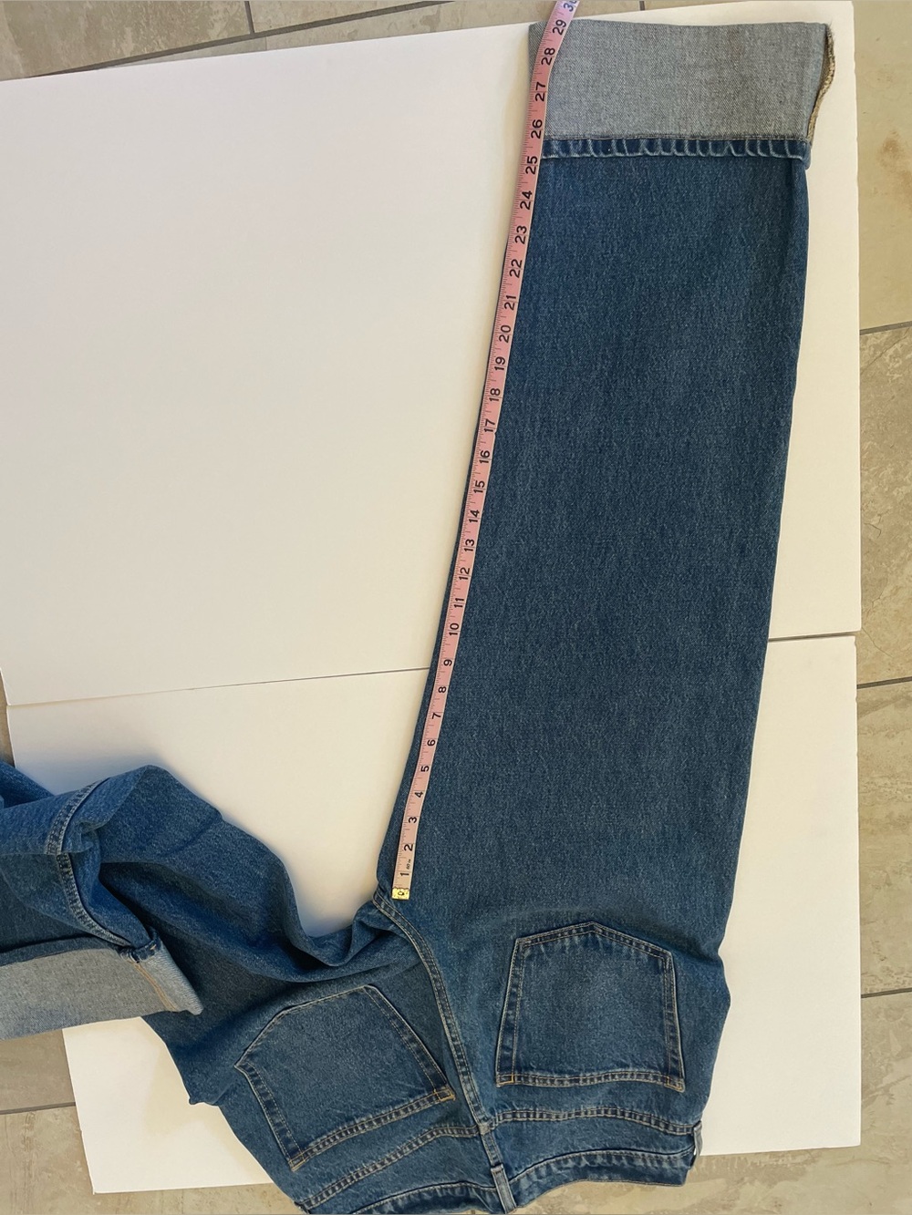 Mid Rise 90’s Baggy cuffed women’s jeans SZ 6 - Picture 9 of 9